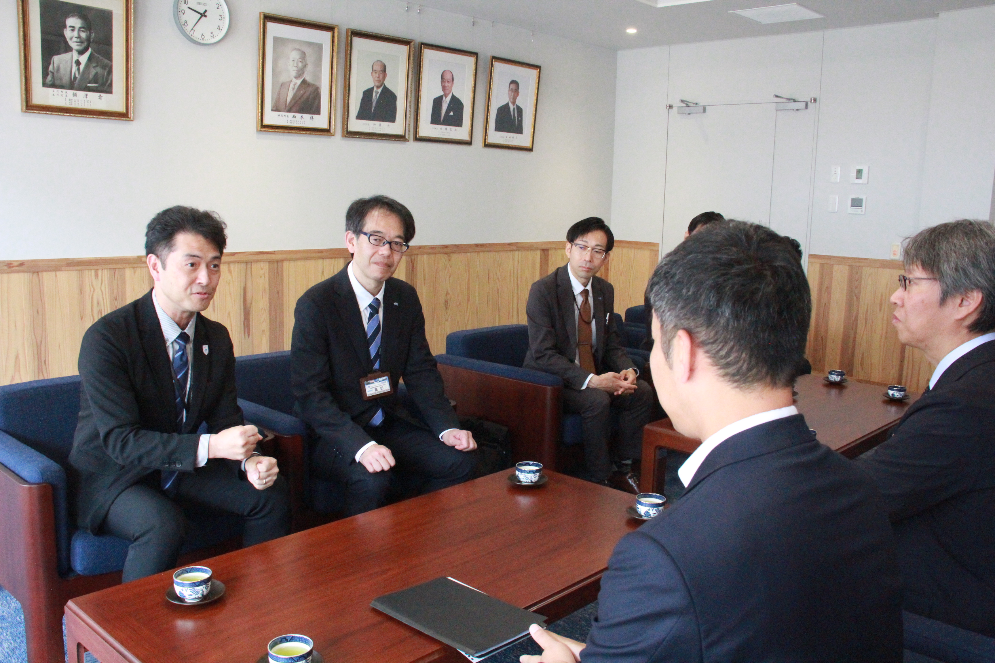 JR西日本支社長が来庁