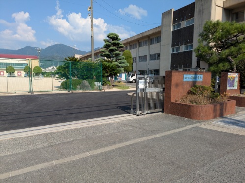正門付近写真