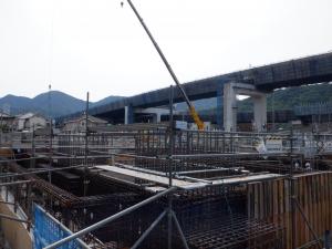 基礎工事