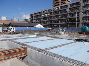 基礎工事（断熱材敷）
