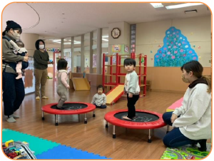 ひまわりプラザ大型遊具の写真