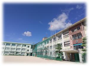 海田東小学校写真